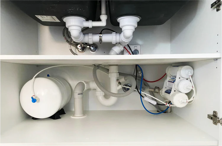 Under Sink Reverse Osmosis Filtration